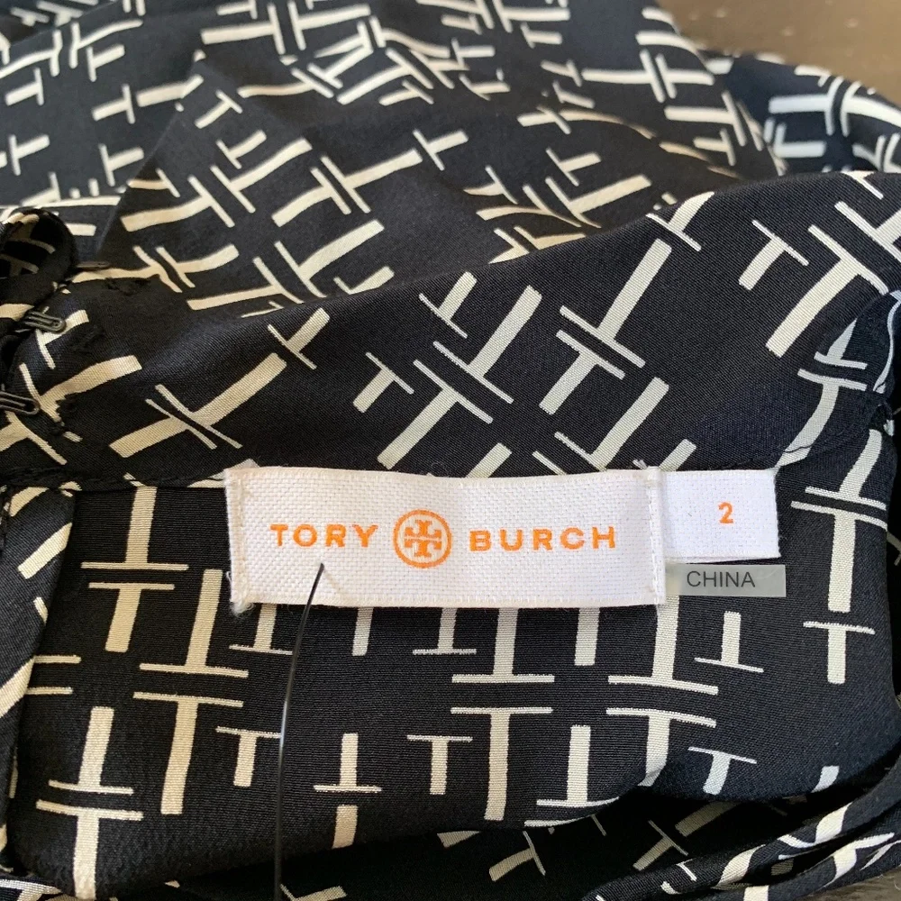 Tory Burch great top